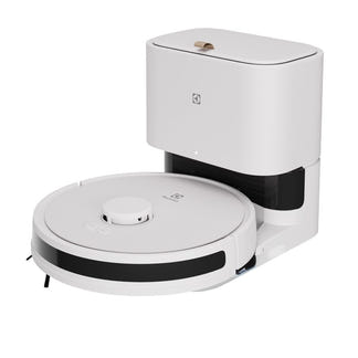ELECTROLUX ULTIMATEHOME 700 ROBOTIC VACUUM AND MP WITH CLEAN STATION 14.8v