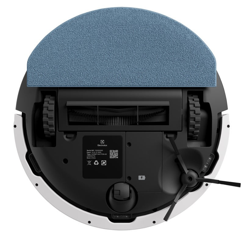 ELECTROLUX ULTIMATEHOME 700 ROBOTIC VACUUM AND MP WITH CLEAN STATION 14.8v