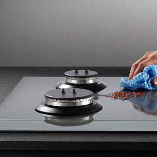 FISHERPAYKEL GAS ON GLASS COOKTOP 60CM
