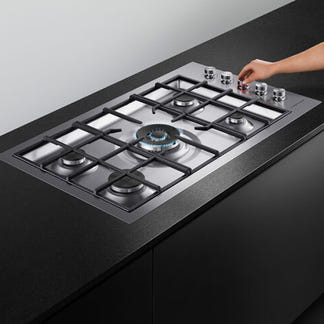 FISHERPAYKEL GAS COOKTOP BRUSHED STAINLESS STEEL 90CM
