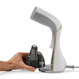 SUNBEAM POWER BOOST HANDHELD GARMENT STEAMER