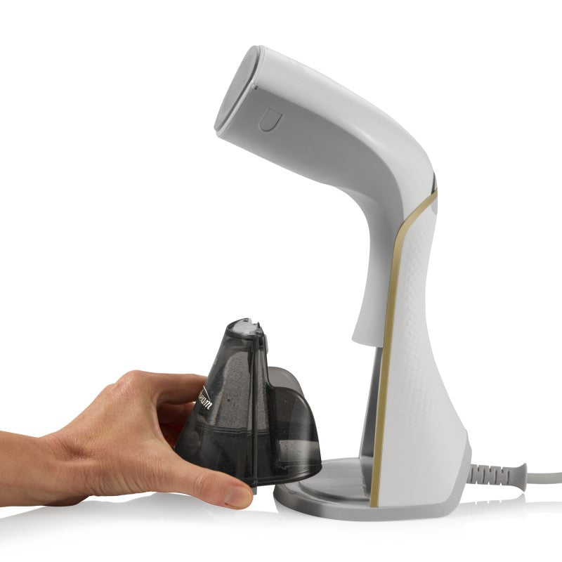 SUNBEAM POWER BOOST HANDHELD GARMENT STEAMER